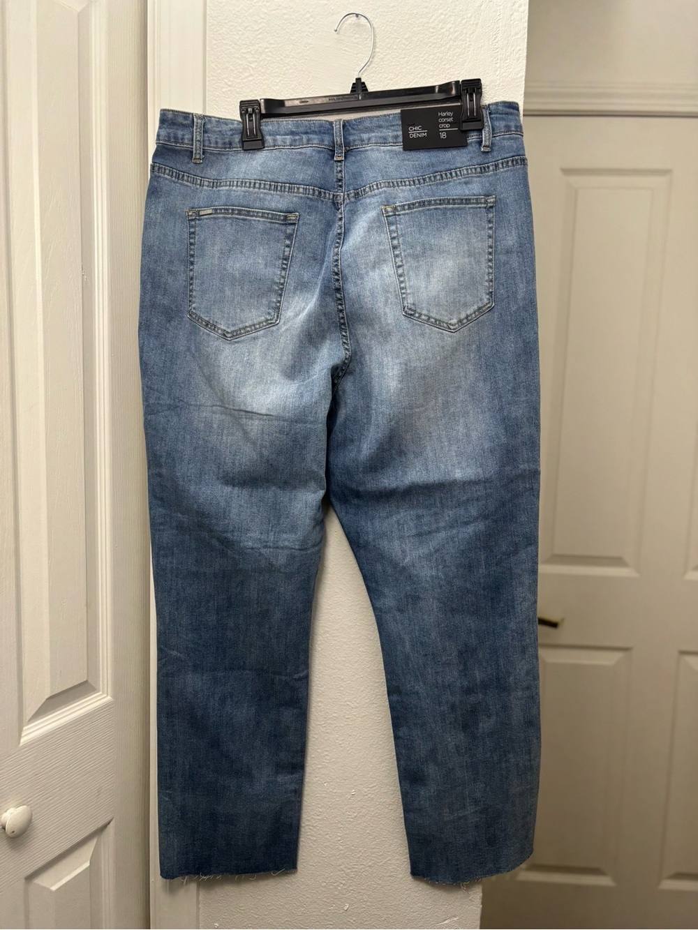 NWT Chic Denim Light Blue Jeans with Branded Waistband - Picture 2 of 4